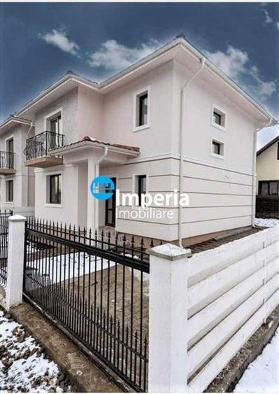 Duplex 4 cam, 250 teren, canalizare, 300 m de Profi Horpaz - 3