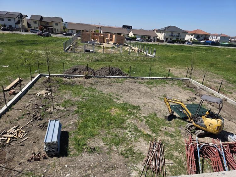 Mosnita 73 mp +300 MP gradina proprietar - 1