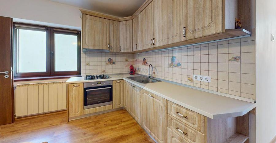 Duplex integral renovat, 3 camere , 2 bai, garaj, 403 mp ... - 2