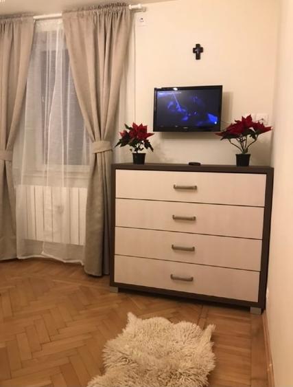 Apartament cu 2 camere decomandat, mobilat în Titan