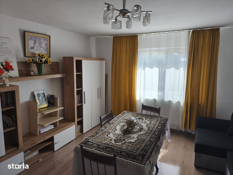 Casă cu 3 camere cu Teren 540 Mp în Bujac