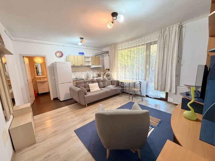 Apartament cu 2 camere semidecomandat în Florești