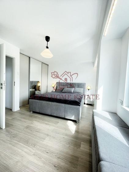 Apartament cu 3 camere decomandat, mobilat în Dacia