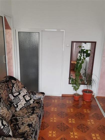 Casă cu 2 camere cu Canalizare în Apollo