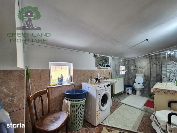 Casă cu 3 camere cu Teren 640 Mp în Bucium