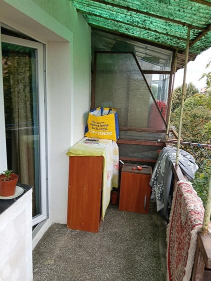 Apartament cu 3 camere decomandat în Păulești
