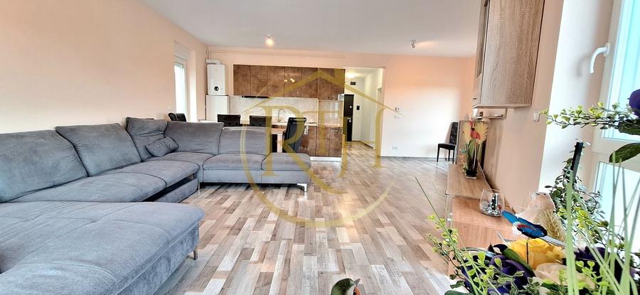 Apartament cu 2 camere semidecomandat, mobilat în Giroc