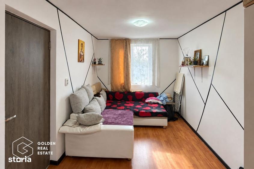 Casă cu 4 camere cu Canalizare în Fiscut