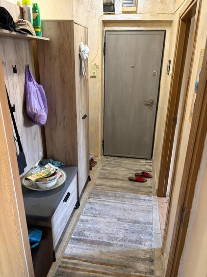 Apartament cu 4 camere semidecomandat în Tomis Nord