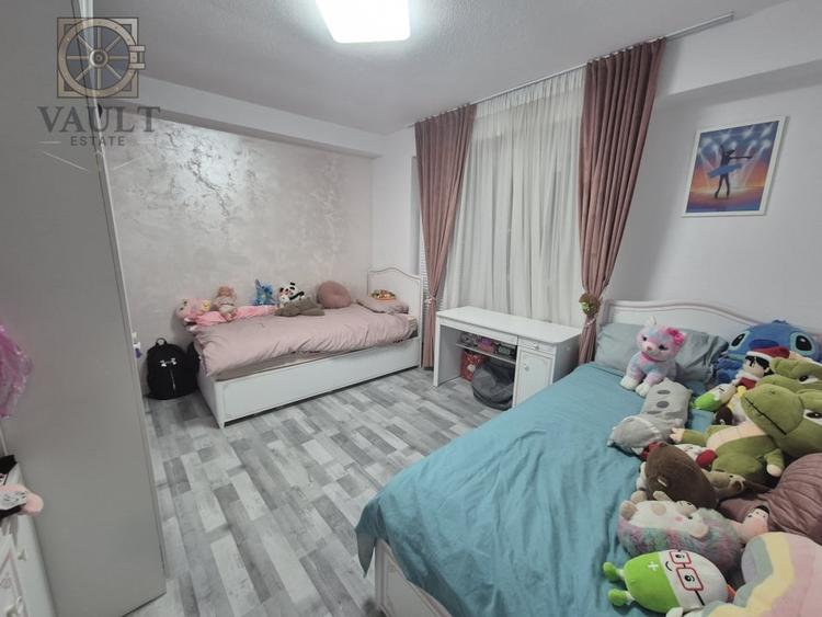 Apartament cu 3 camere semidecomandat, mobilat în Mogoșoaia