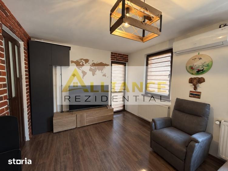 Casă cu 5 camere cu Teren 478 Mp în Central