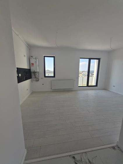 Apartament cu 2 camere decomandat în Haliu