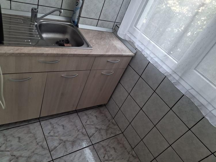 Apartament de inchiriat - 4