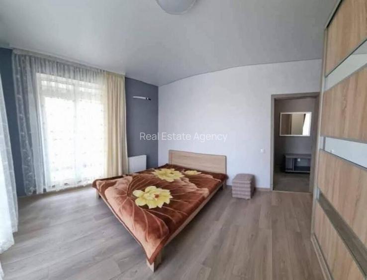 1 camera in zona Medicinei