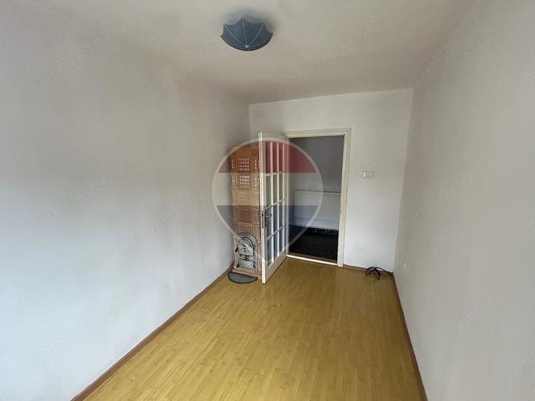 Apartament cu 3 camere decomandat în Băile Borșa