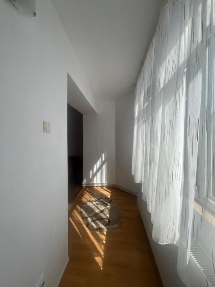 Garsoniera 27mp D-va Nord finisata 31.500eur neg usor - 9