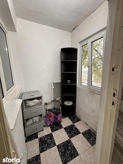 Garsoniera 22 mp, et 2, Zona Pacea 23.000 E NEG - 6