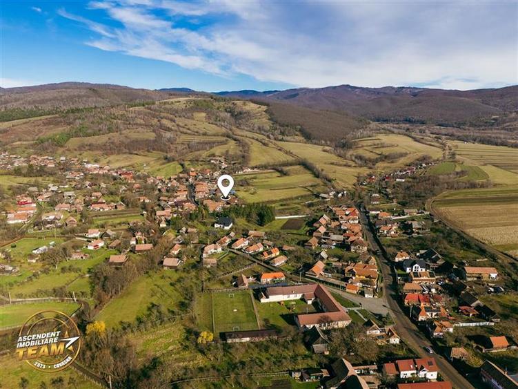 FILM! Constructie cu facilitati, teren productiv de 6.221 mp, Lemnia, Covasna - 20