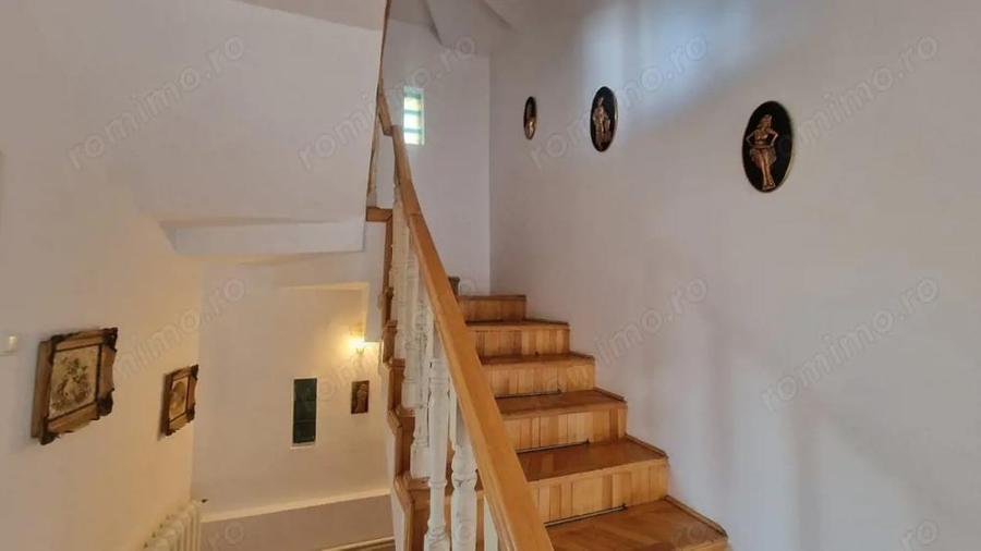 Casa individuala de Vanzare | D + P + E + M | Cetate | - 18