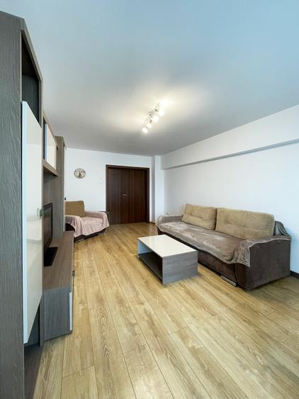 Piața Unirii - Bd. Unirii – Apartament 2  camere decomandat - 600 EUR - 1