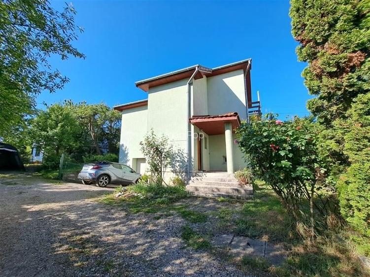 Casa Individuala, 160 mp utili, situata in cartierul Buna Ziua!