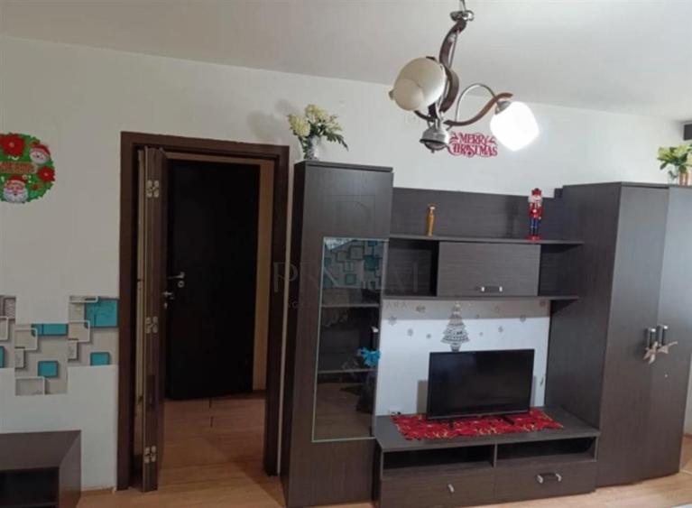 CETATII - 2 CAMERE - ETAJUL 1 - PRETABIL INVESTITIE - 3