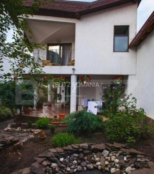 Casa / Vila, 240 mp, zona Cristian Brasov Casa / Vila, 240 mp, zona Cristian Brasov