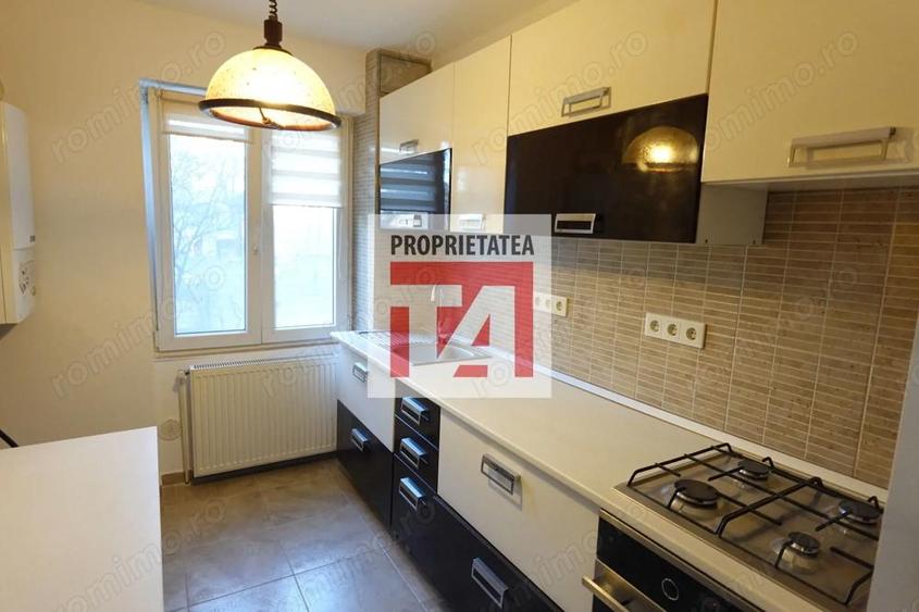 Apartament cu 2 camere de vanzare str Victor Babes - 5