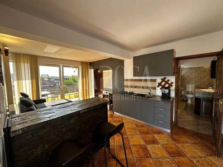 Apartament 3 camere de vanzare in Centru, Cluj Napoca - 2