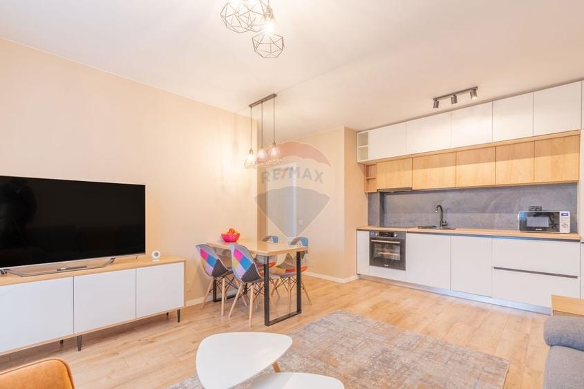 De închiriat – Apartament cu 3 camere, boxă și parcare in Floresti - 4