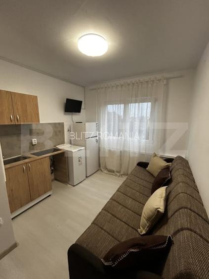 Garsoniera de vanzare, 15 mp, complet renovata, zona Tractorul