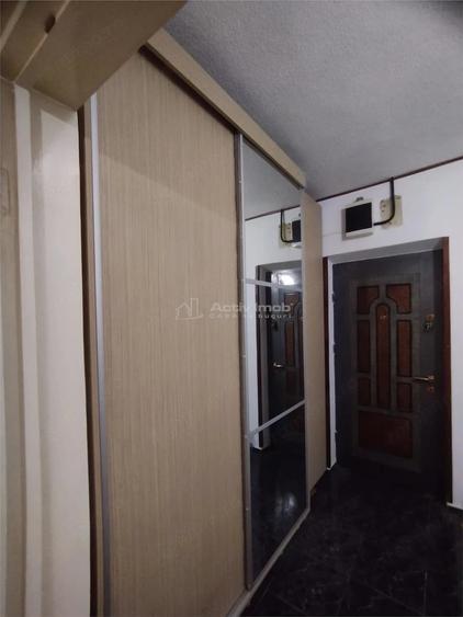 Apartament cu 4 camere decomandat în Nord