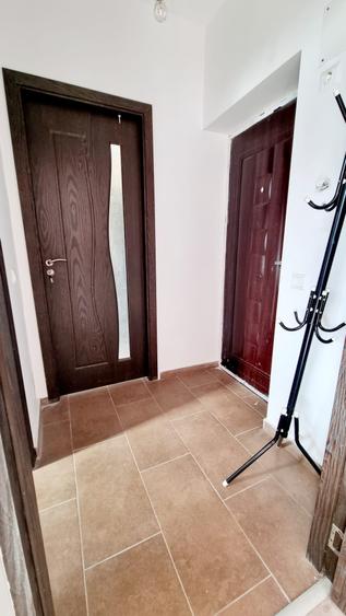 Garsoniera decomandata, mobilată și utilată, etaj 1, loc parcare, Sos. Olteniței - 1