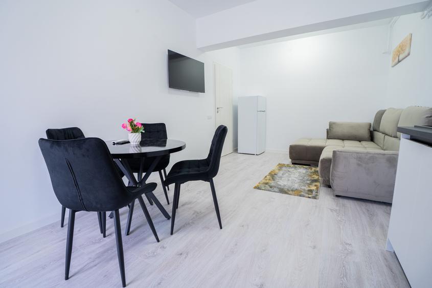 Apartament 2 camere in bloc NOU , cartier rezidential , parcare privata - 4