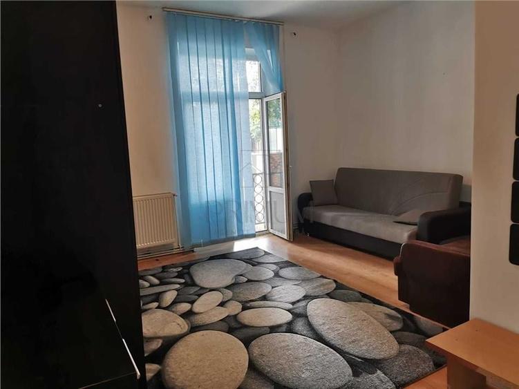 Apartament 1 camera-Decomandat-Central-Medicina-Centrala proprie - 3