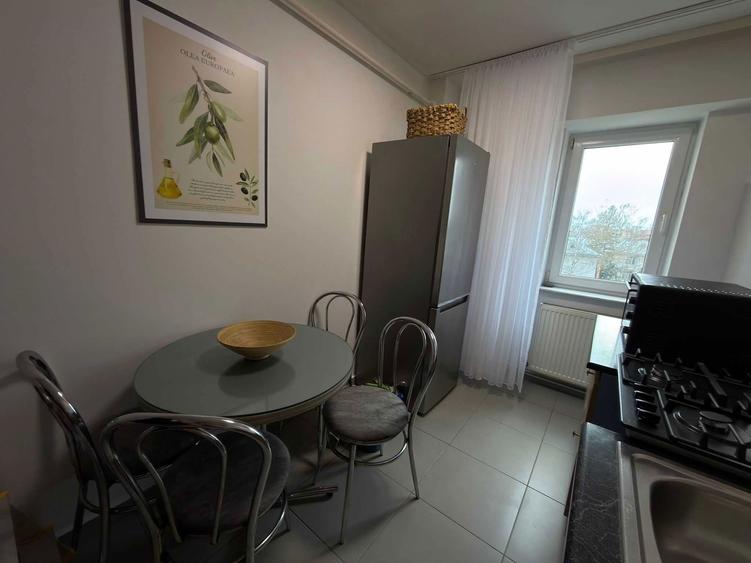 Apartament 2 camere de inchiriat, decomandat | Zamca-George Enescu (Bloc Ucatana) | complet utilat si mobilat - 8