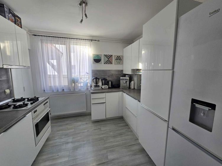 Casa Triplex (Unitate pe Colt) 4 Camere | Sangeorgiu de Mures - 2