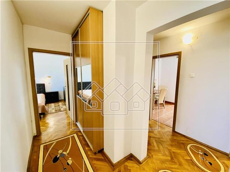 Apartament de inchiriat in Sibiu - 4 camere, 2 balcoane - zona Strand - 3