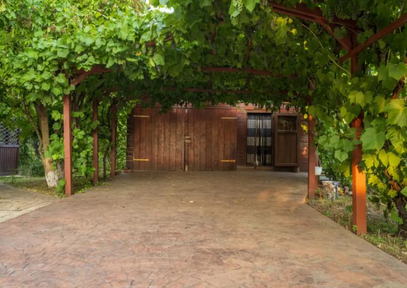 FUNDULEA CENTRAL, CASA DE VACANTA 100 MP, LOT 2000 MP! - 3