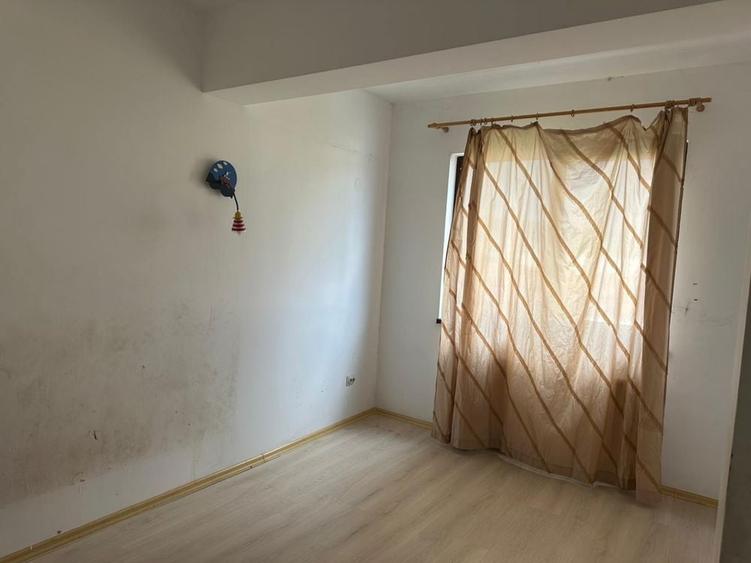 Apartament 3 camere - 2