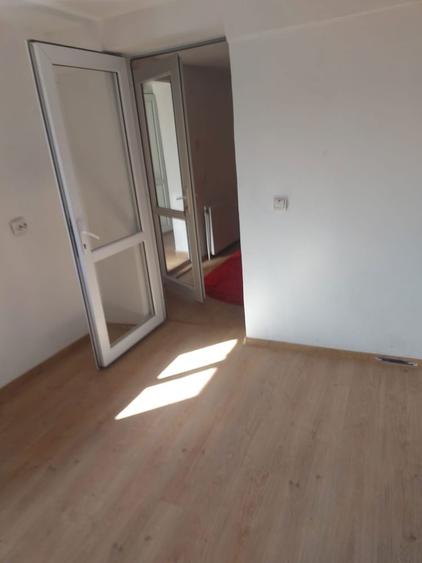 Casa renovata recent aproape de Promenada Mall - 6