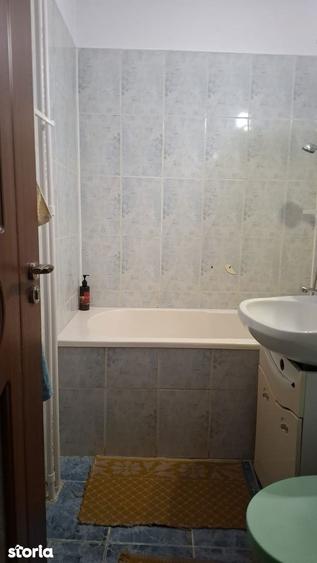 Garsoniera de inchiriat, Burdujeni, etaj 1. - 3