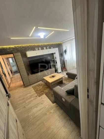 Apartament 3 camere - mobilat la cheie , 1  Decembrie 1918 - 1