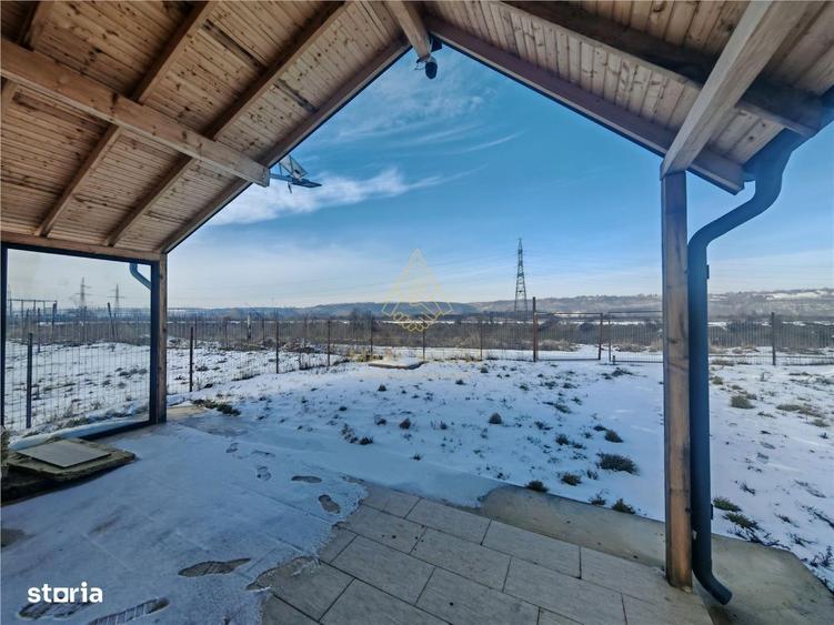 Teren 1165 mp + Cabana de vanzare in Garleni aproape de natura - 6