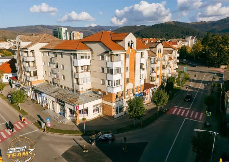 Edificiu cu proiect de apartamente aparthotel, Central, Cov - 17