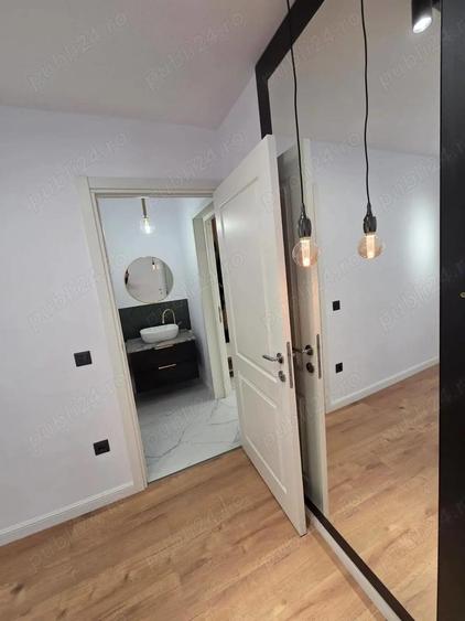 De vanzare apartament cu 4 camere, 2 bai , etajul 2, situat ultracentral - 10