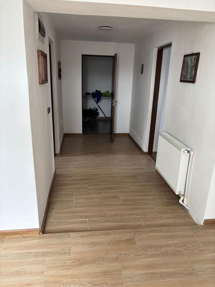 Vand casa cu teren - 6