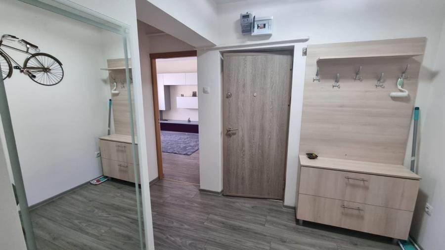 Apartamnet cu 2 camere decomandat, zona Dacia - 7