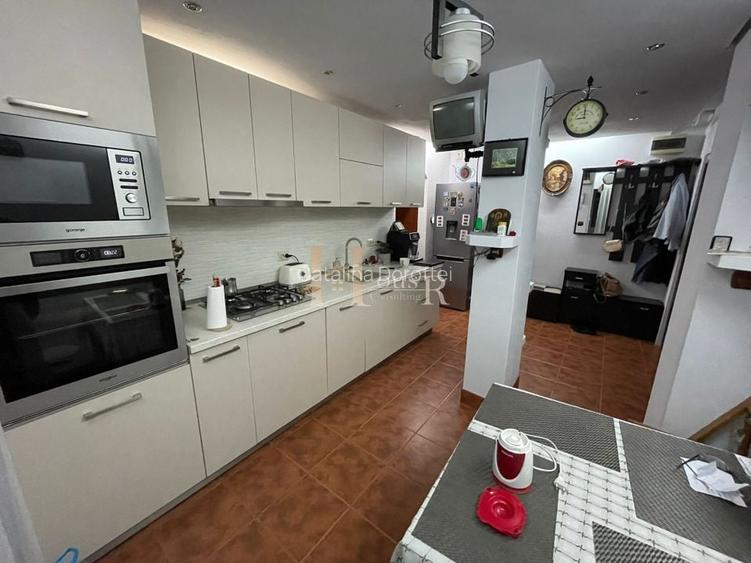 3 camere in Soarelui. Decomandat. Centrala proprie. 3 camere in Soarelui. Decomandat. Centrala proprie.