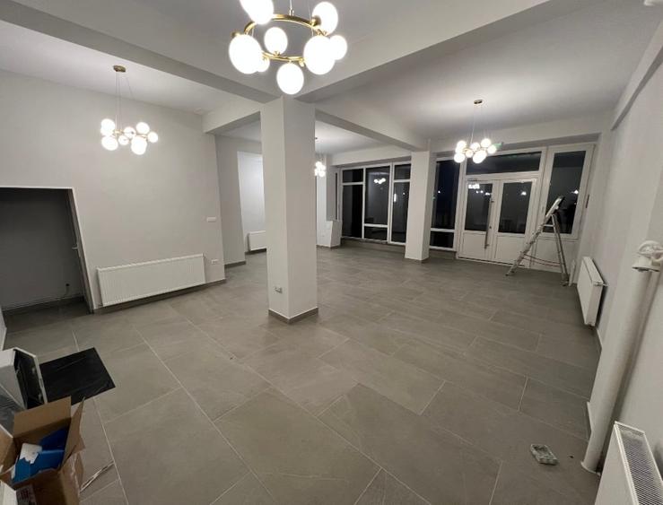 INCHIRIEZ SPATIUL COMERCIAL  BURDUJENI - 1